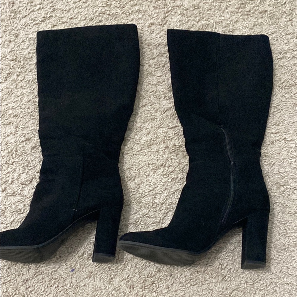 Elegant Black Knee-High Women's Boots